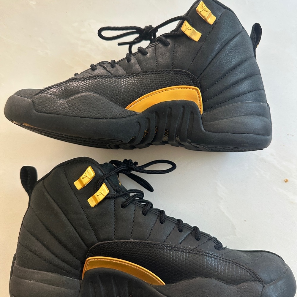 Nike Air Jordan 12 Retro Black Taxi - Size 6Y